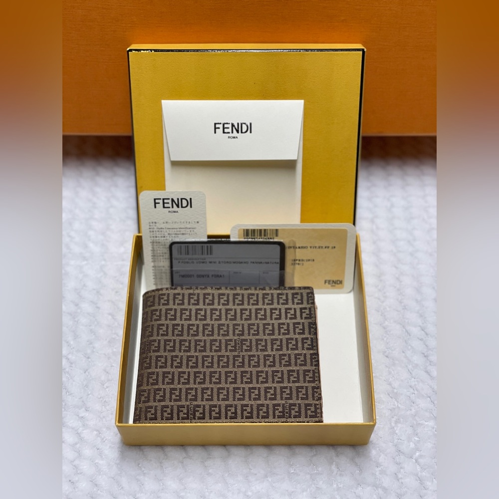 Fendi men’s wallet